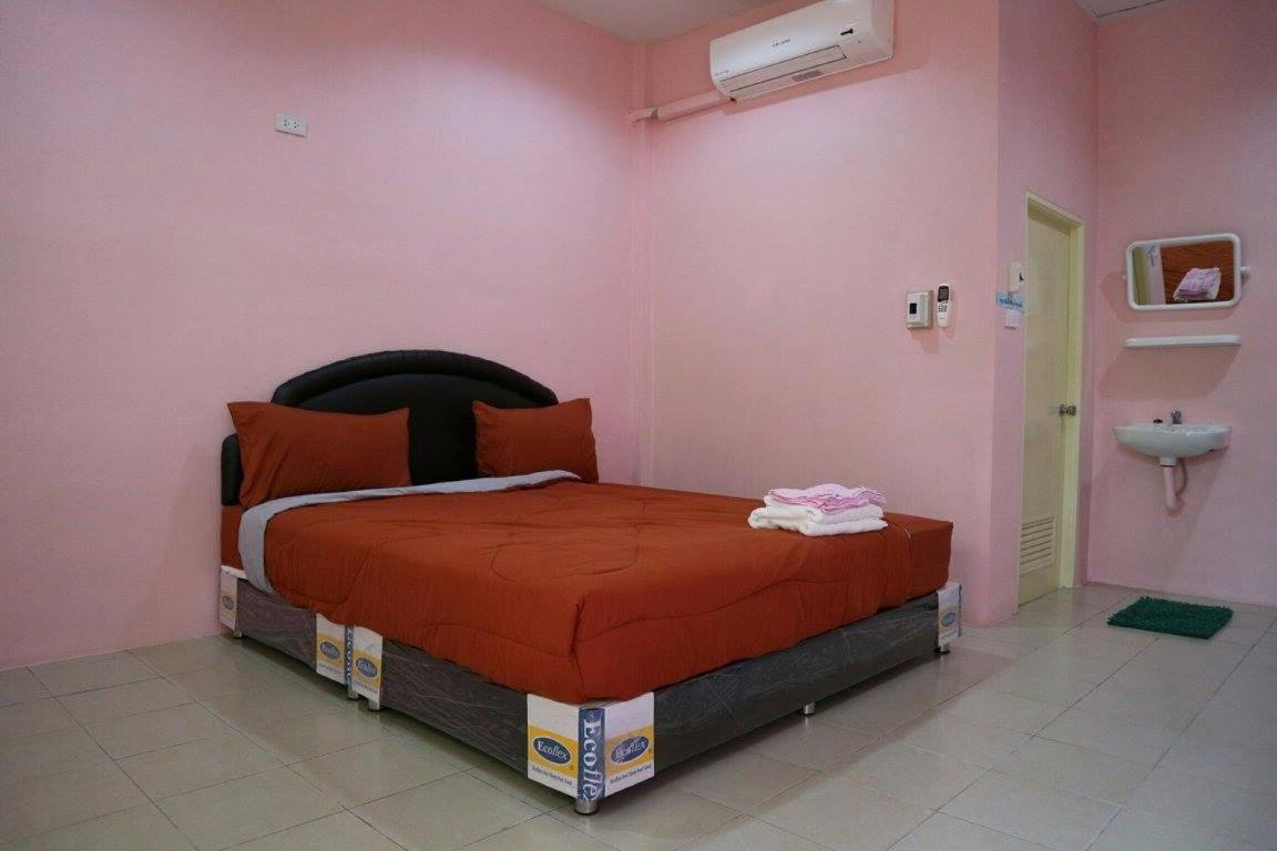อวบอิ๋มรีสอร์ท #ที่พักภูกระดึง Ban Nong Tum Екстериор снимка